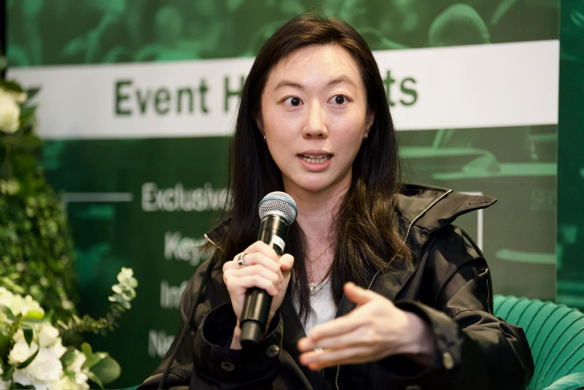 Networking session - attendees connecting